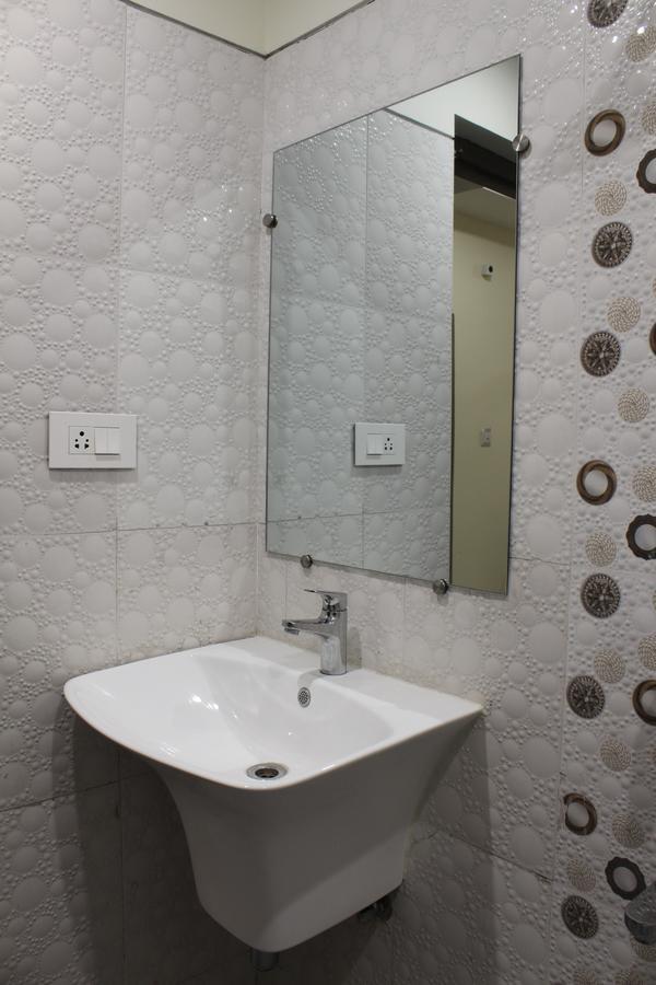 Hotel Grand Gayathri Khammam Exteriér fotografie