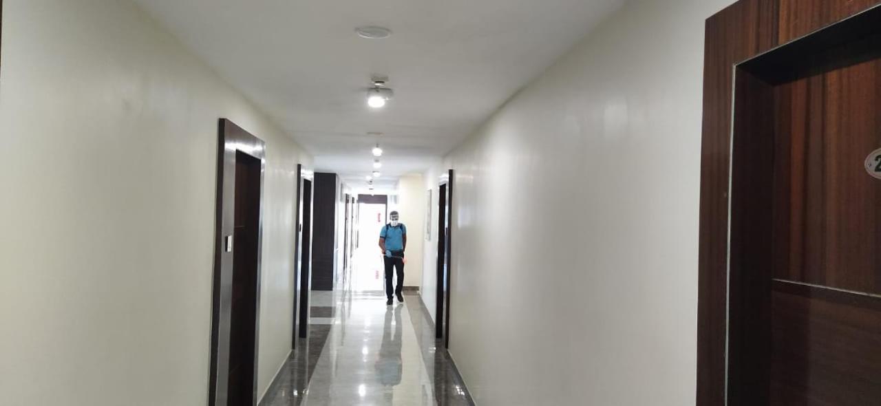 Hotel Grand Gayathri Khammam Exteriér fotografie